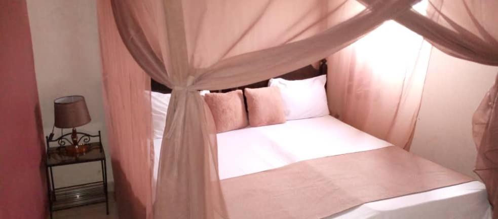 Fadu'Gh Villa Somone Luaran gambar