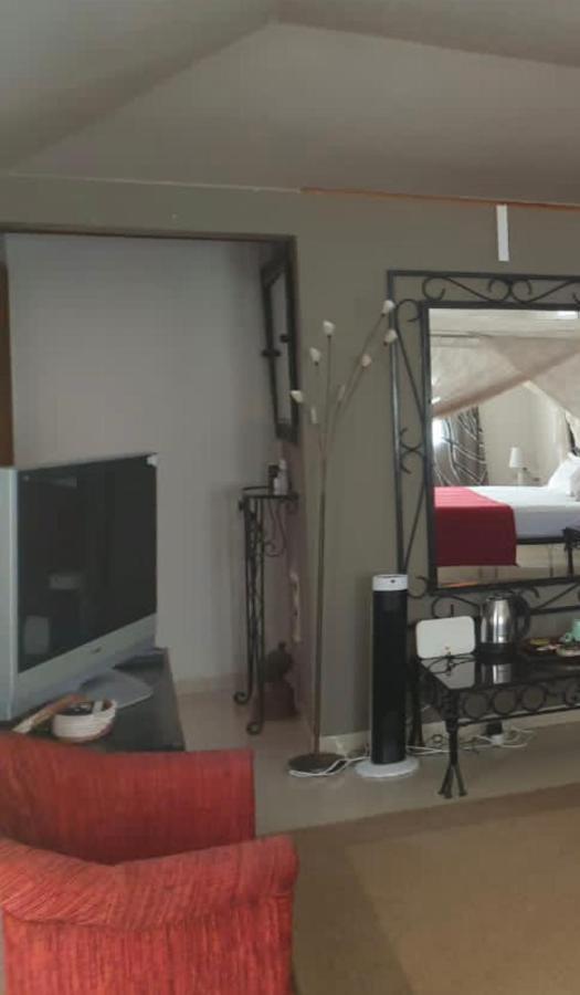 Fadu'Gh Villa Somone Luaran gambar