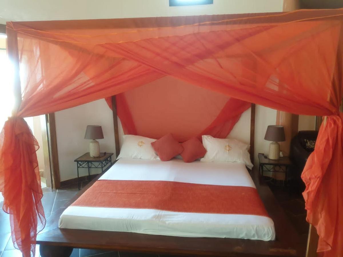 Fadu'Gh Villa Somone Luaran gambar